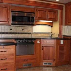 2008 Holiday Rambler Endeavor 40 PDQ for sale by Owner